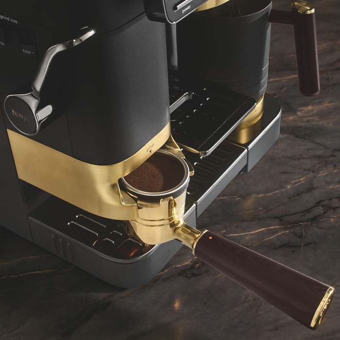 Ninja Luxe Café Pro ES771EUBK David Beckham Limited Edition détail