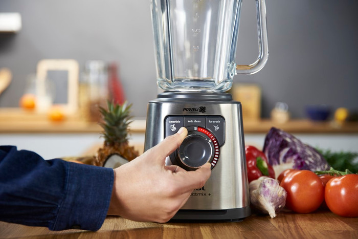 Tefal Perfectmix+ BL811D product in use