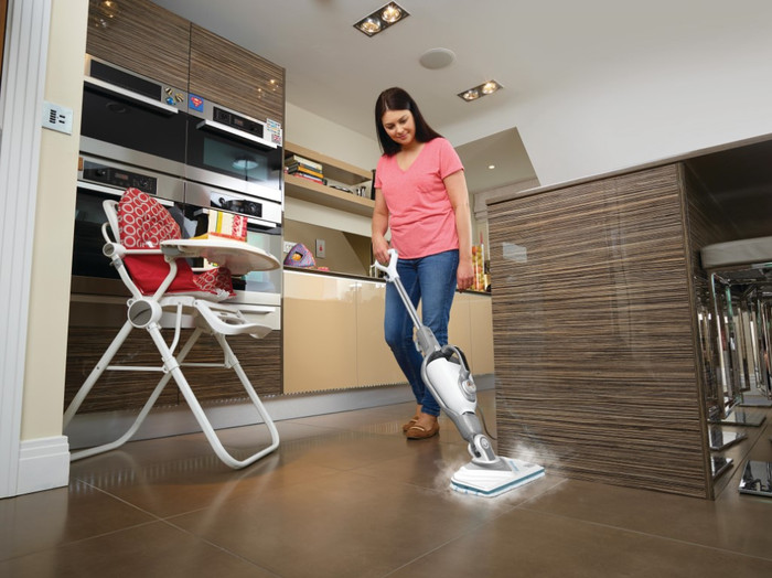 BLACK+DECKER 1600W Steam Mop 8 Accessories product in use