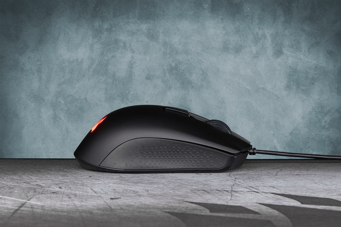 Corsair Harpoon RGB Pro Gaming Mouse product in use
