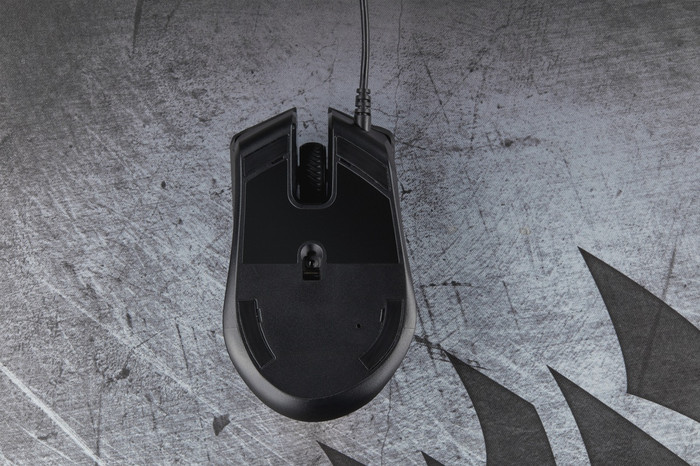 Corsair Harpoon RGB Pro Gaming Mouse product in use