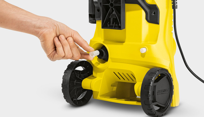 Kärcher K2 Power Control product in use