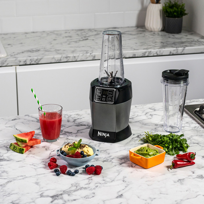 Ninja Blender BN495EU product in use