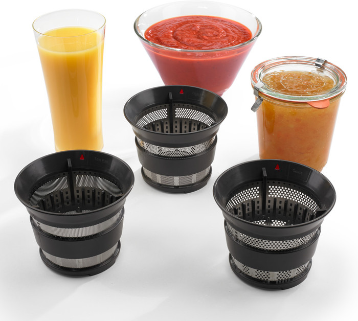 KitchenAid 5KSM1JA Extracteur de Jus à Rotation Lente produit à l'usage