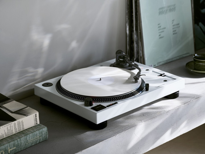 Audio Technica AT-LP120XBTUSBWH product in gebruik