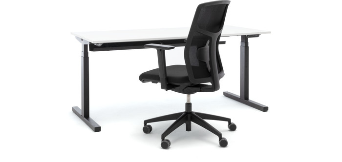 Ahrend Zest Desk Chair product in use