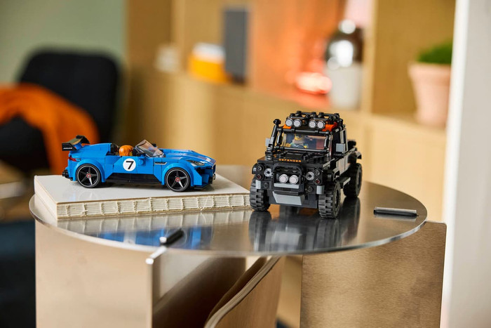 LEGO Speed Champions - La Jaguar Project 7 et le Land Rover Defender 77264 produit à l'usage