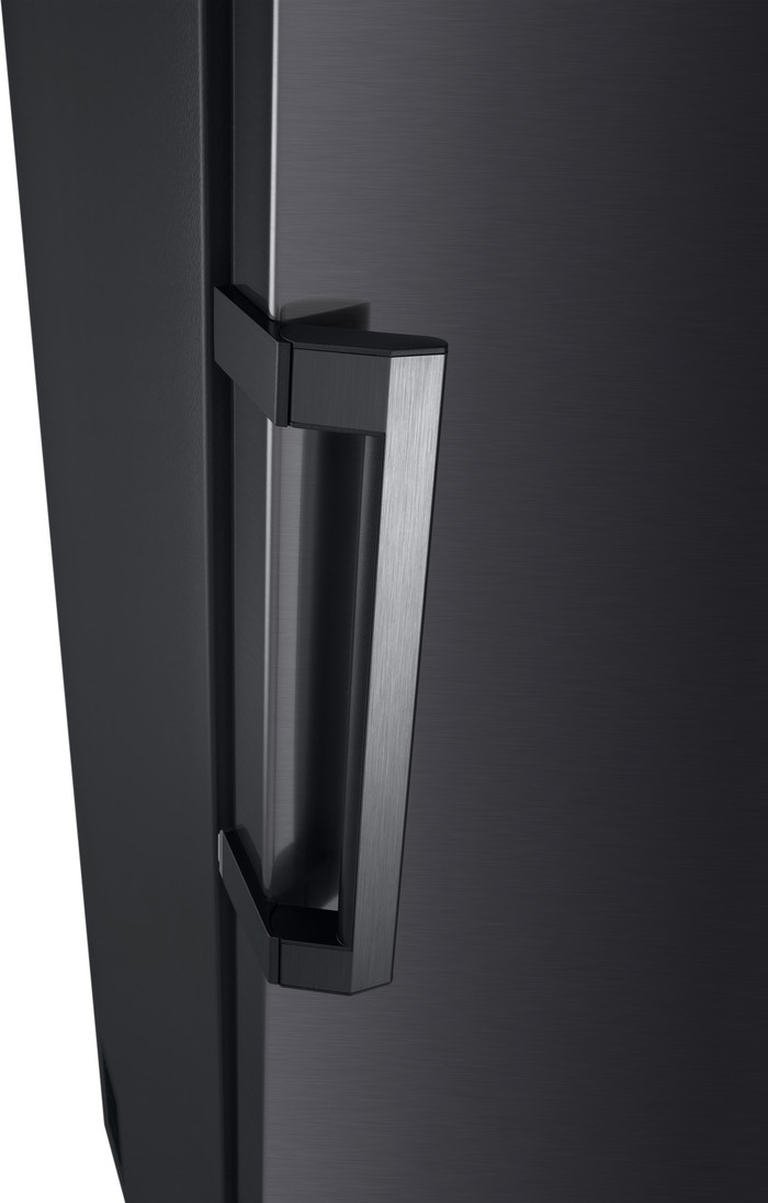 LG GLM71MCCSF DoorCooling + LG GFM61MCCSF détail