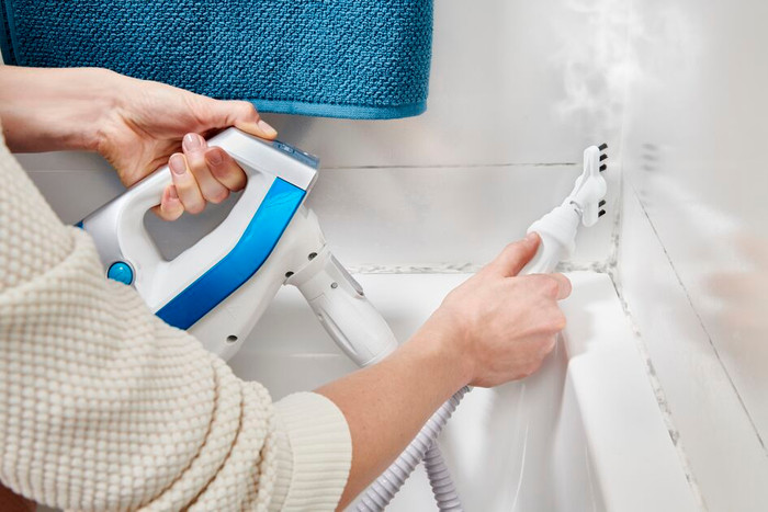 Rowenta Clean & Steam Multi RY8561 product in use