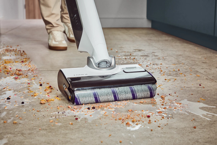 Rowenta X-Clean 12 GZ7267 product in gebruik