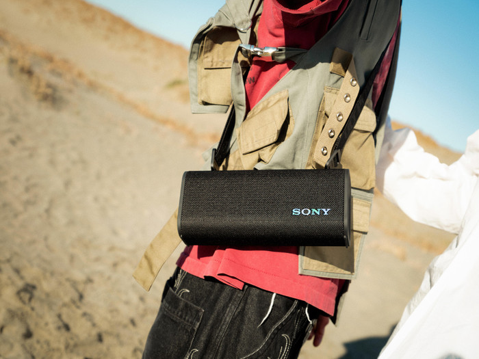Sony ULT Field 3 White product in use