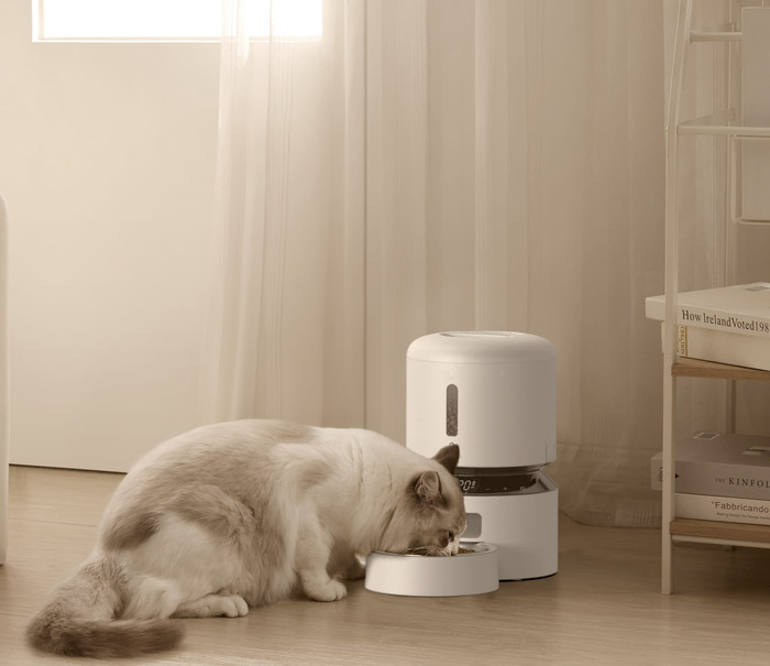 Petlibro Automatische Voerbak PLAF005 Wit product in gebruik