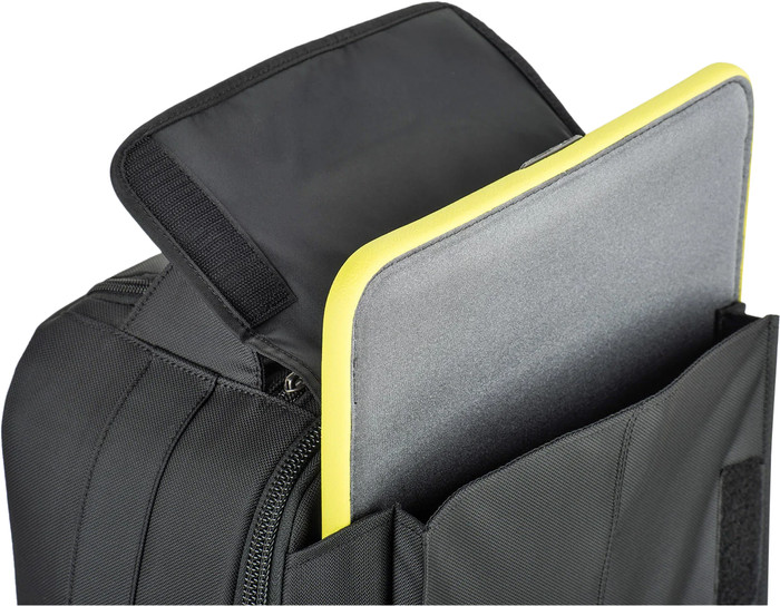 Think Tank Airport Advantage Noir dessus