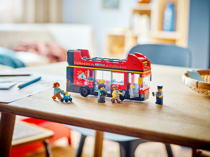 LEGO City Red Double-Decker Sightseeing Bus 60407 product in use