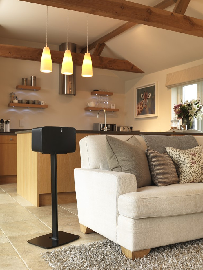 Flexson speakerstandaard Sonos Five Zwart product in gebruik