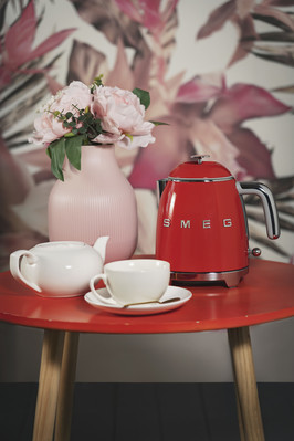 SMEG KLF05RDEU Rood product in gebruik