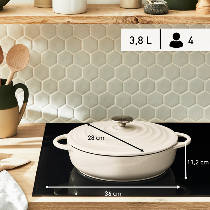 Tefal LOV Lage Braadpan 28 cm Beige product in gebruik