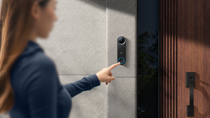 Anker eufy Doorbell S4 Wired + Mini Chime product in use