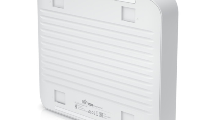 Ubiquiti UniFi Enterprise 8 PoE null