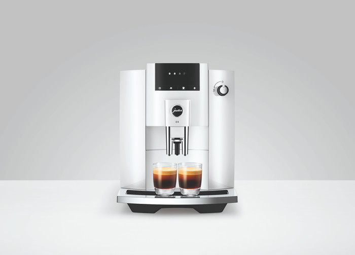 JURA E4 Piano White (EA) product in gebruik