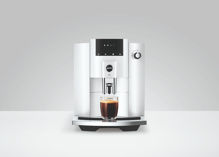 JURA E4 Piano White (EA) product in gebruik