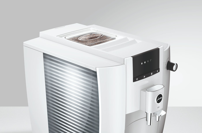 JURA E4 Piano White (EA) product in gebruik