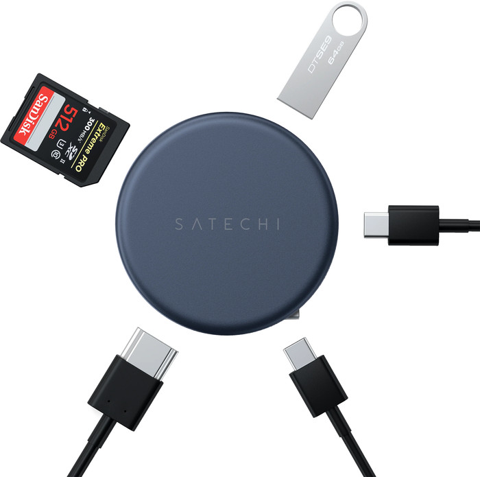 Satechi 5-in-1 OntheGo Multiport Indigo produit à l'usage
