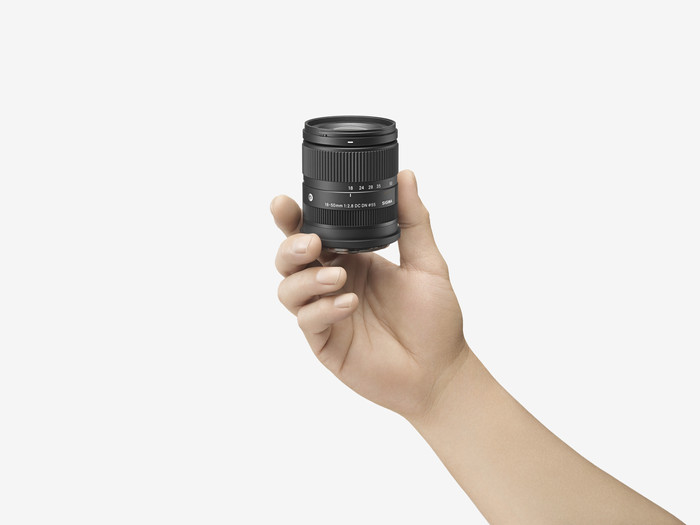 Sigma 18-50mm f/2.8 DC DN Contemporary Sony E-mount null