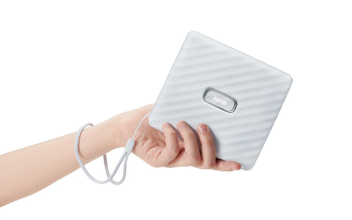 Fujifilm Instax Link WIDE Wit + Fujifilm Instax WIDE Film 10 x 2 pak product in gebruik