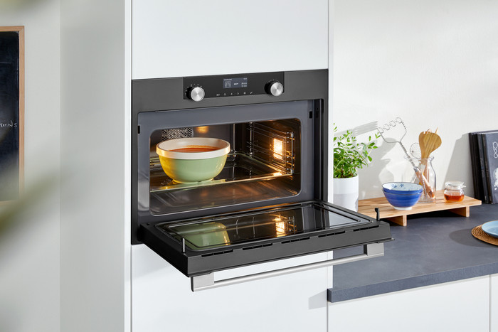 ATAG BCM4692C product in use