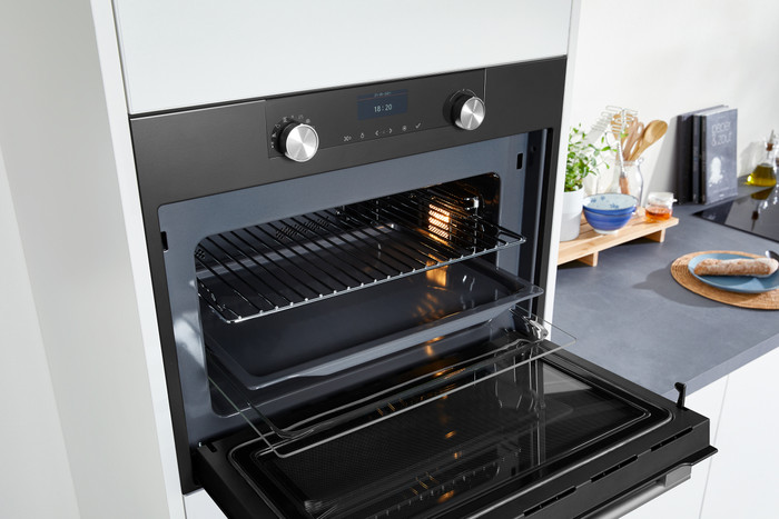 ATAG BCM4692C product in use