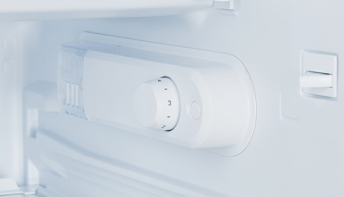 Beko TSE1285N + Beko FNE1074N détail