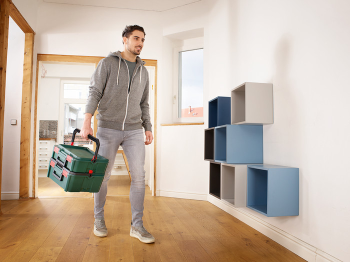 Bosch UniversalImpact 18 SystemBox 210-delig (Accu-Klopboormachine) product in gebruik