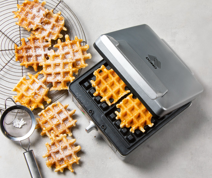 DOMO DO9047W product in use