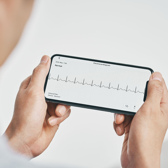 Omron Complete + ECG Recorder produit à l'usage