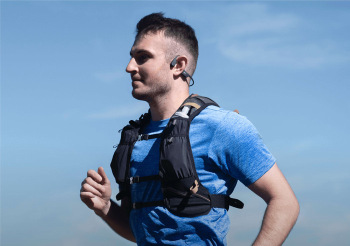 Shokz OpenRun USB-C Black product in use