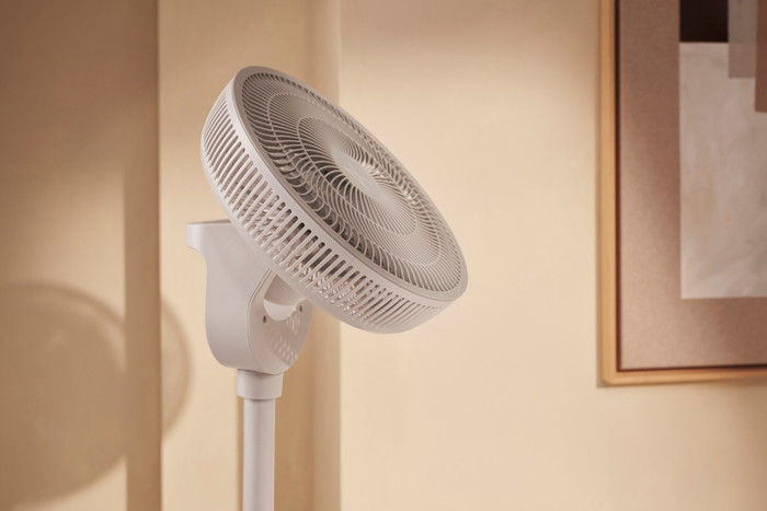 Duux Whisper 3 White product in use