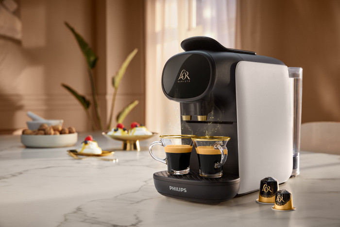 Philips L'OR Barista Sublime LM9012/03 White with 30 capsules product in use