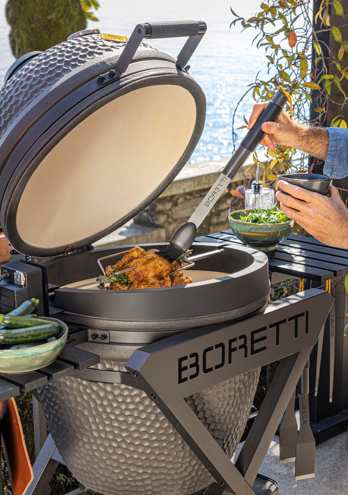 Boretti Ceramica Large + Boretti Housse BBQ Ceramica Large produit à l'usage