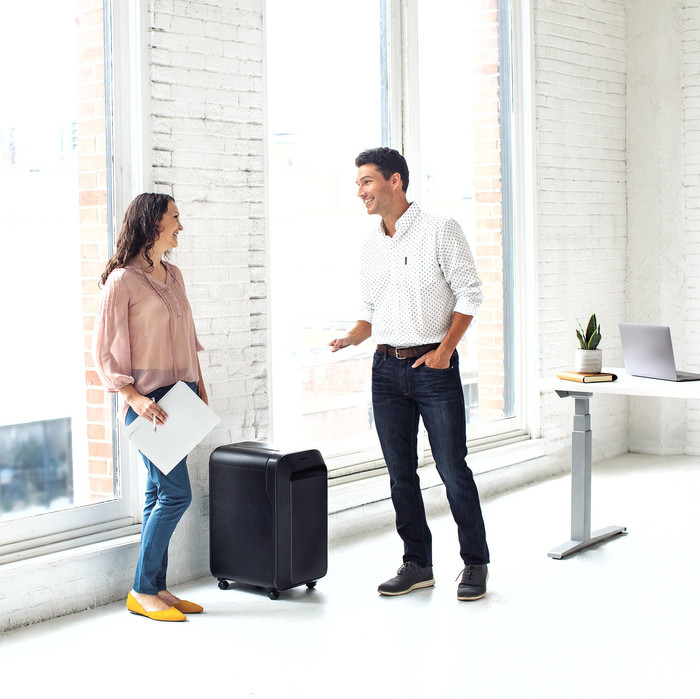 Fellowes Powershred LX221 Noir produit à l'usage