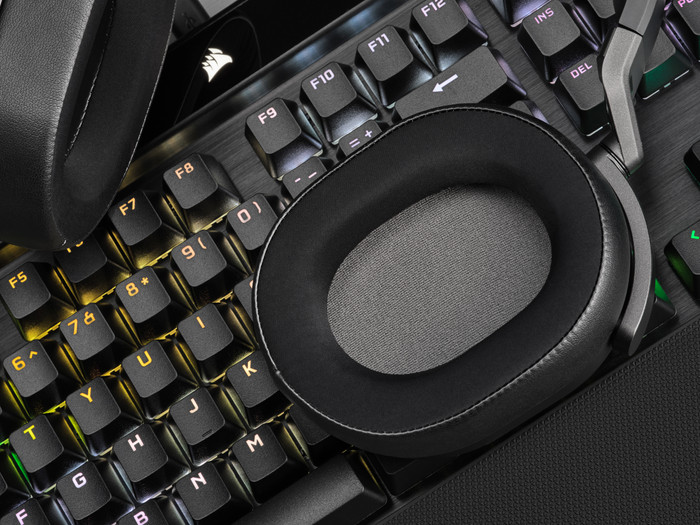 Corsair HS65 Surround Casque Gamer Noir null