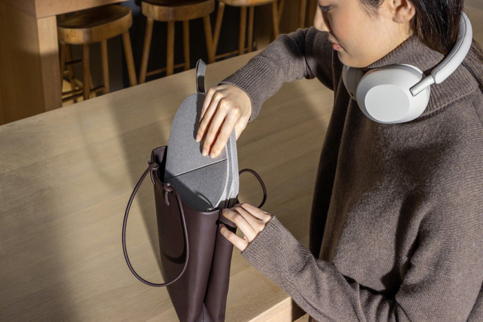 Sony WH-1000XM5 Argent produit à l'usage