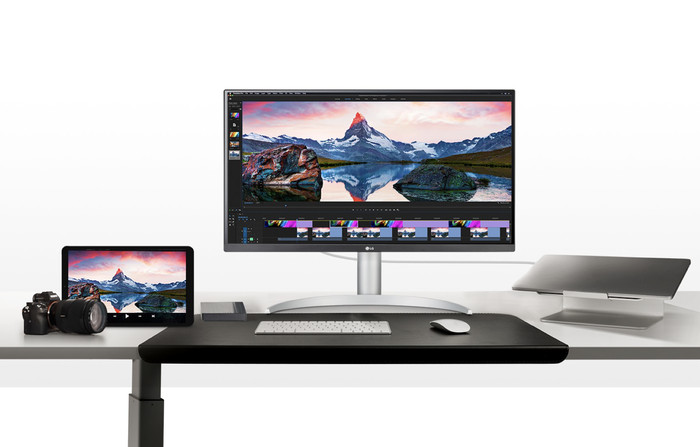 LG 27UP650K-W.AEU null