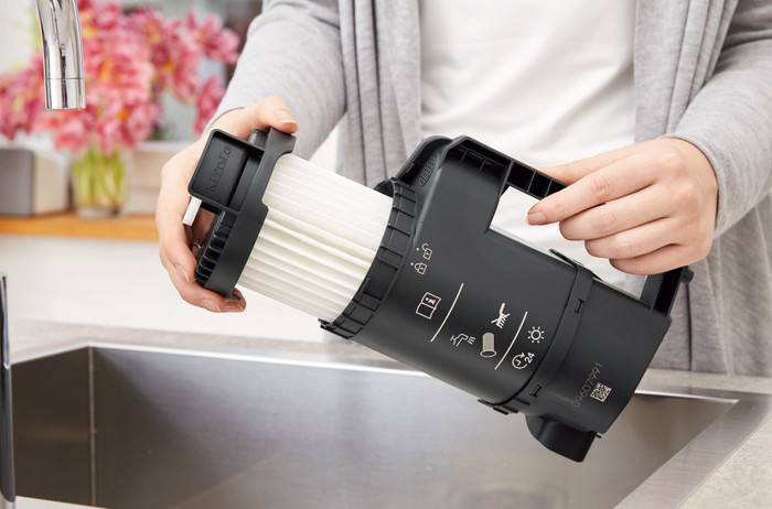 Miele Blizzard CX1 Comfort PowerLine Obsidiaanzwart product in gebruik