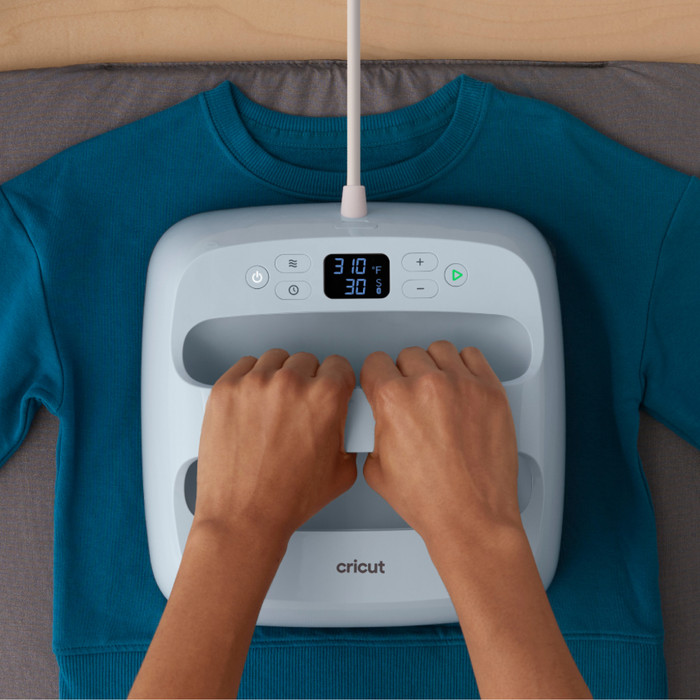 Cricut EasyPress mat 14 cm x 21,6 cm product in gebruik