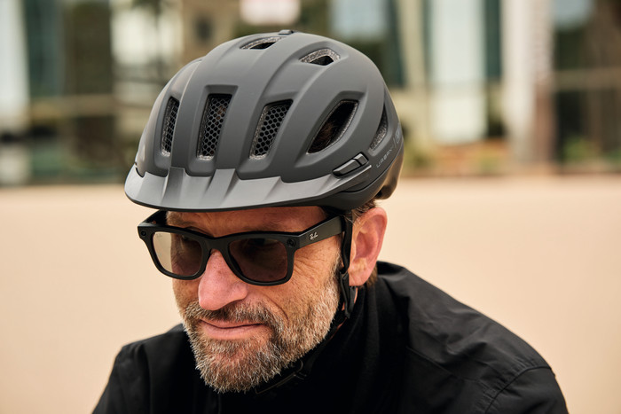 ABUS Urban-I 4.0 ACE Black M product in use