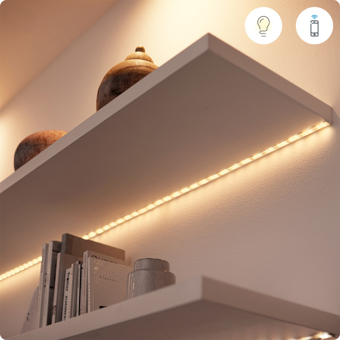 WiZ Smart Filament lamp Standaard Goud - Warm tot Koelwit Licht - E27 product in gebruik