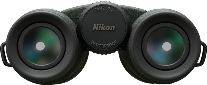 Nikon Prostaff P3 8X42 null