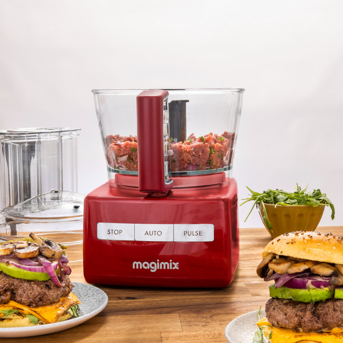 Magimix CS 3200 XL Red product in use