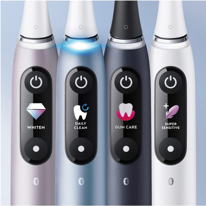 Oral-B iO 9n Marine Blue Special Edition detail